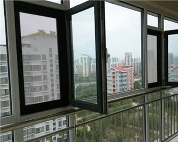 防盜紗窗與普通紗窗相比優(yōu)越性有哪些？
